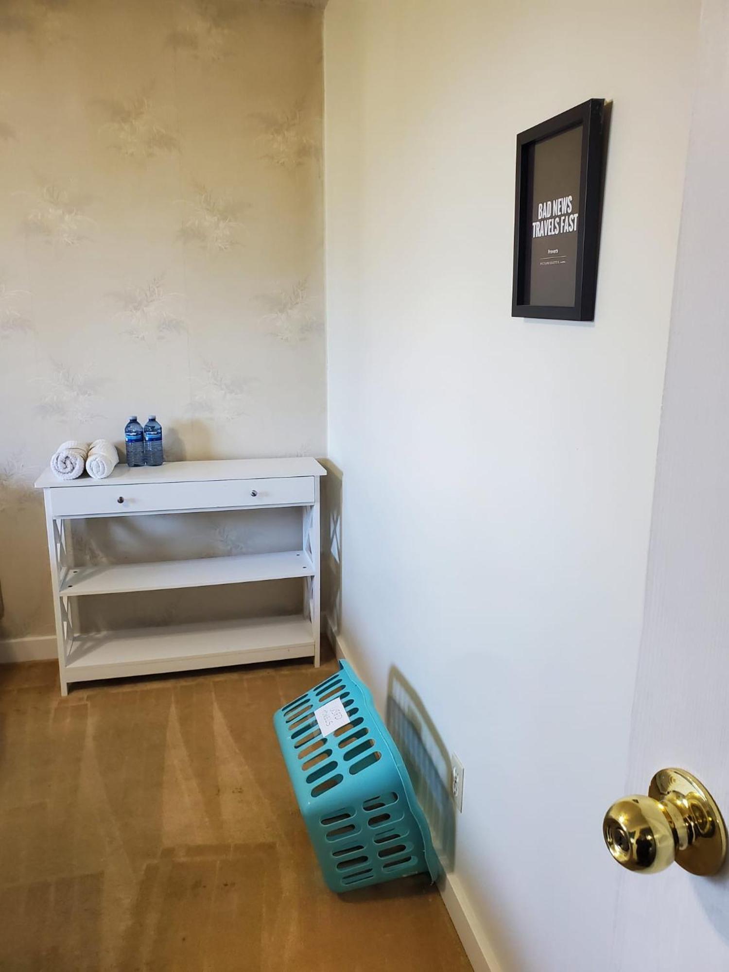 אבוטספורד Farhad'S B&B מראה חיצוני תמונה
