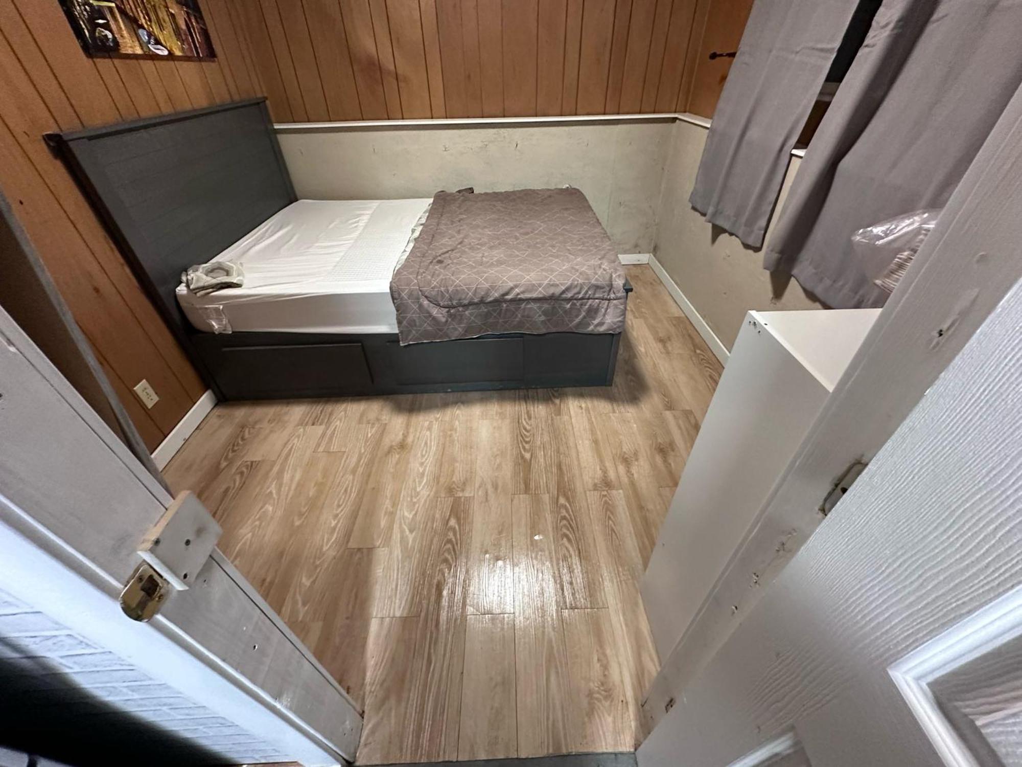 אבוטספורד Farhad'S B&B מראה חיצוני תמונה