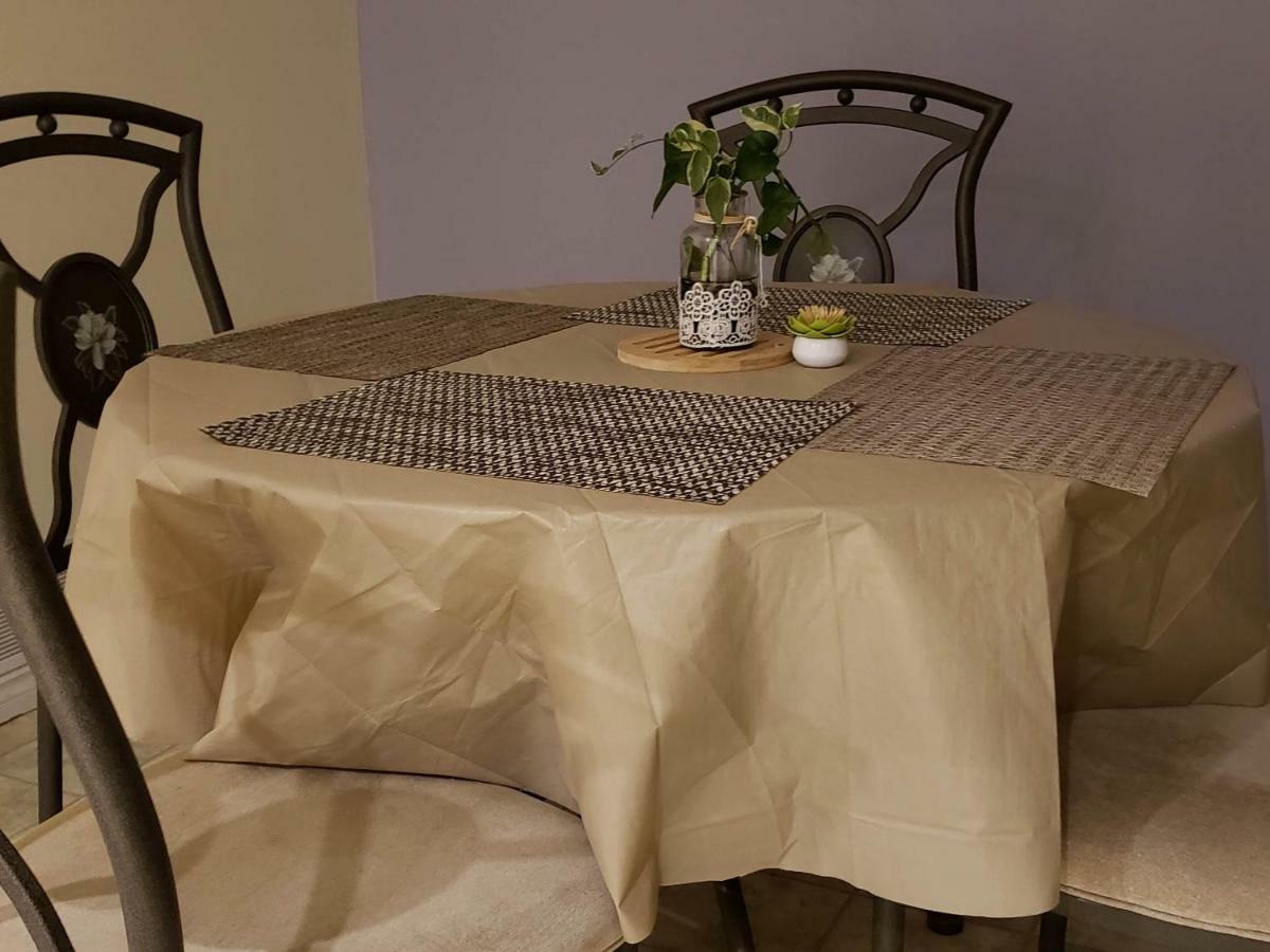 אבוטספורד Farhad'S B&B מראה חיצוני תמונה